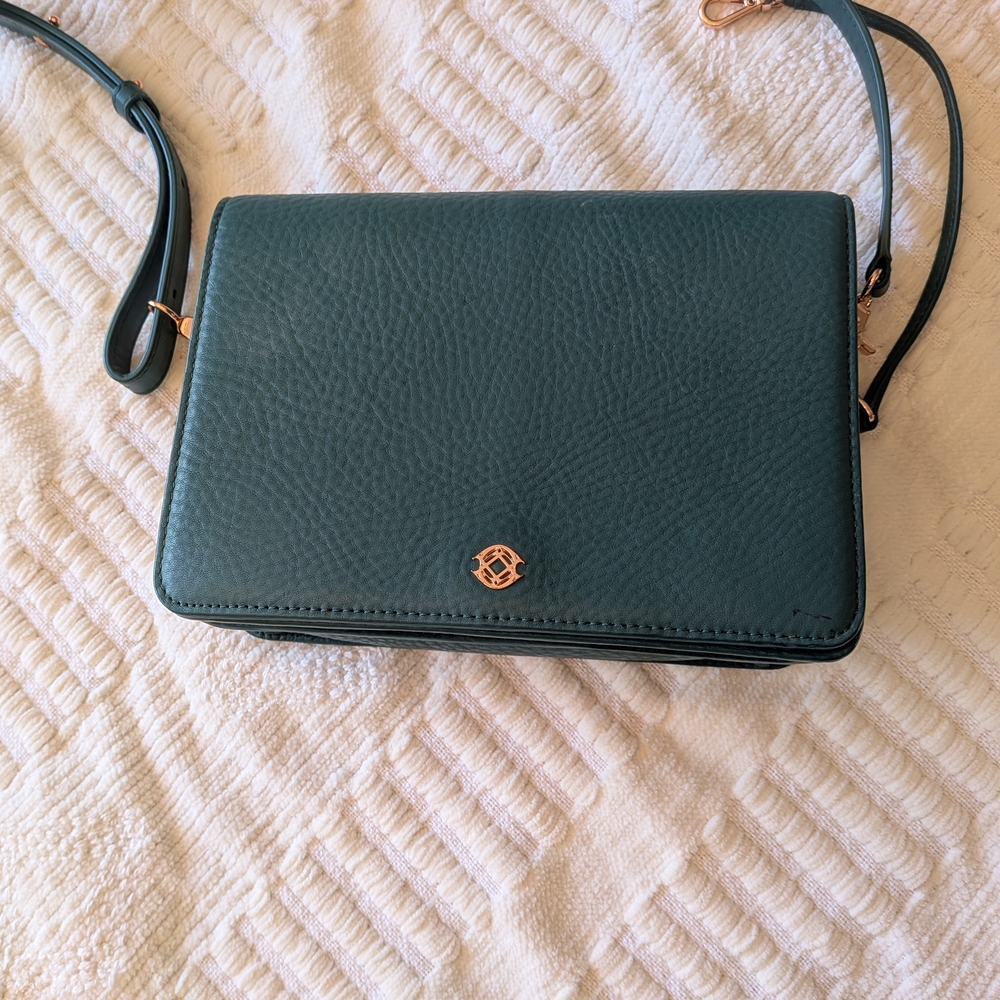 Dagne Dover Andra Crossbody